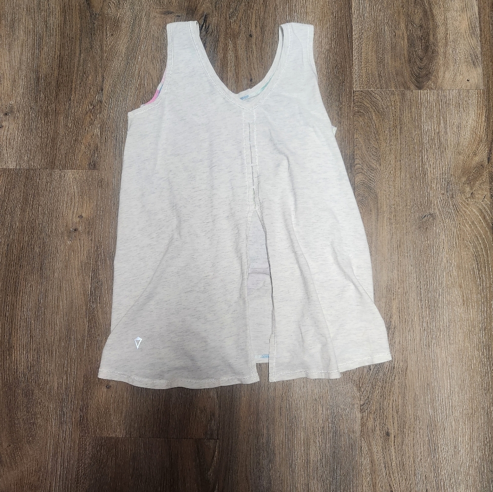 Ivivva Tank - Picture 2 of 4